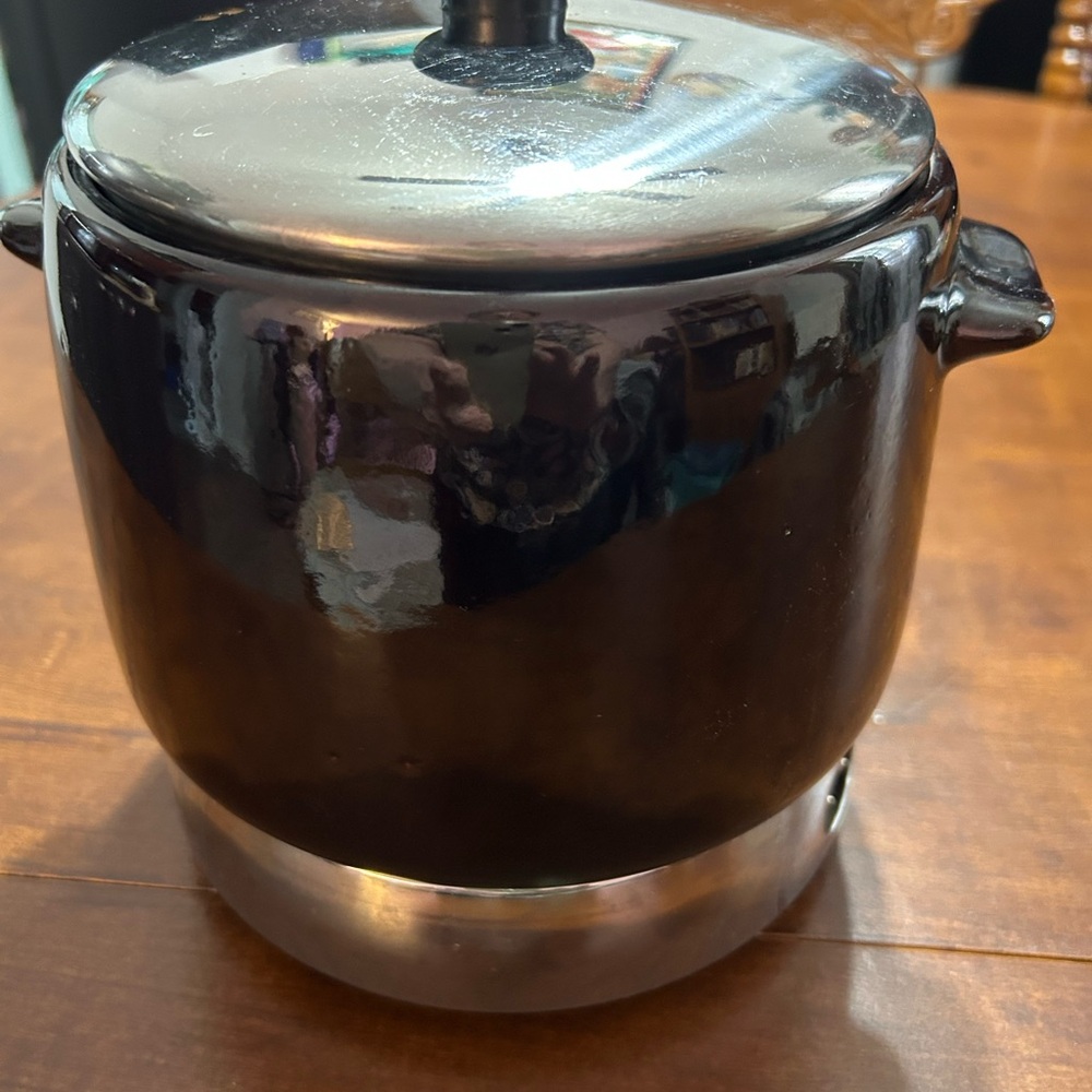 Vintage Brown Westbend Beanpot w/ Stainless Steel Burner & detachable cord
